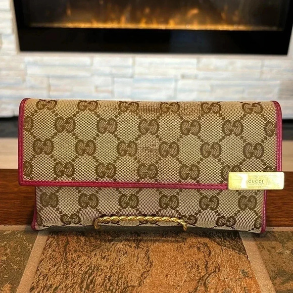 Gucci Guccisima Signature Monogram Canvas and Leather Long Wallet - Picture 1 of 16